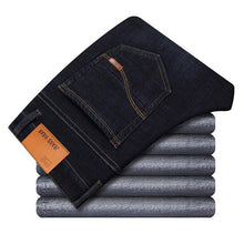 Charger l&#39;image dans la galerie, Winter Thermal Warm Flannel Stretch Jeans Mens Winter Quality Famous Brand Fleece Pants Men Straight Flocking Trousers Jean Male